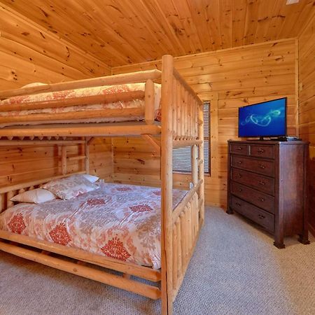 Misty Mountain Lodge Holiday Home Gatlinburg Exterior foto